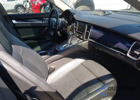 2014 Porsche Panamera E-Hybrid S z USA, uszkodzony, nr VIN WP0AD2A79EL044648